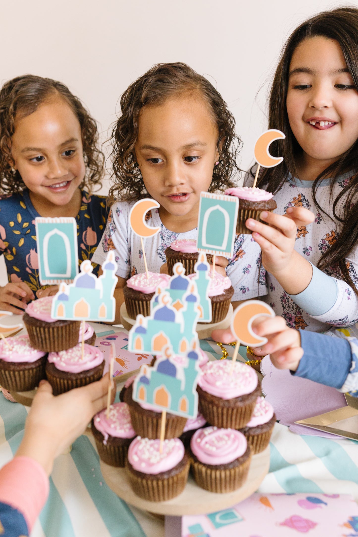 Set of 8 Ramadan and Eid Cupcake Toppers