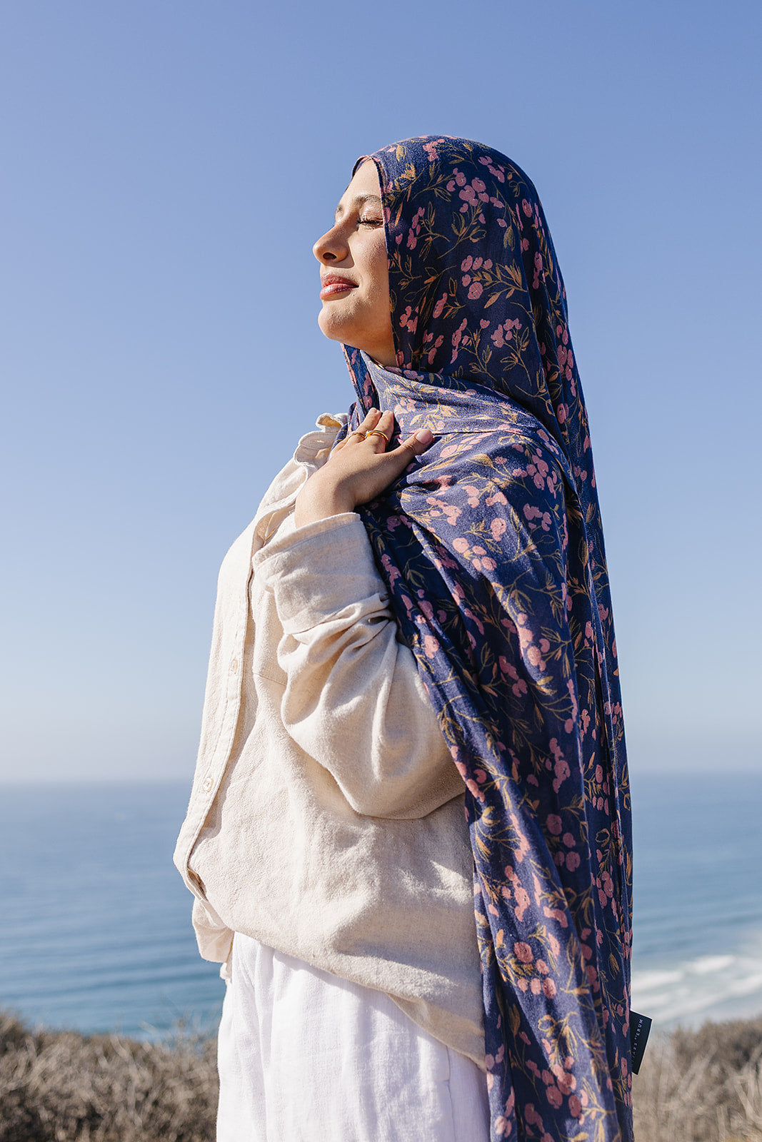 Bamboo Woven Printed Hijab - Flower Field