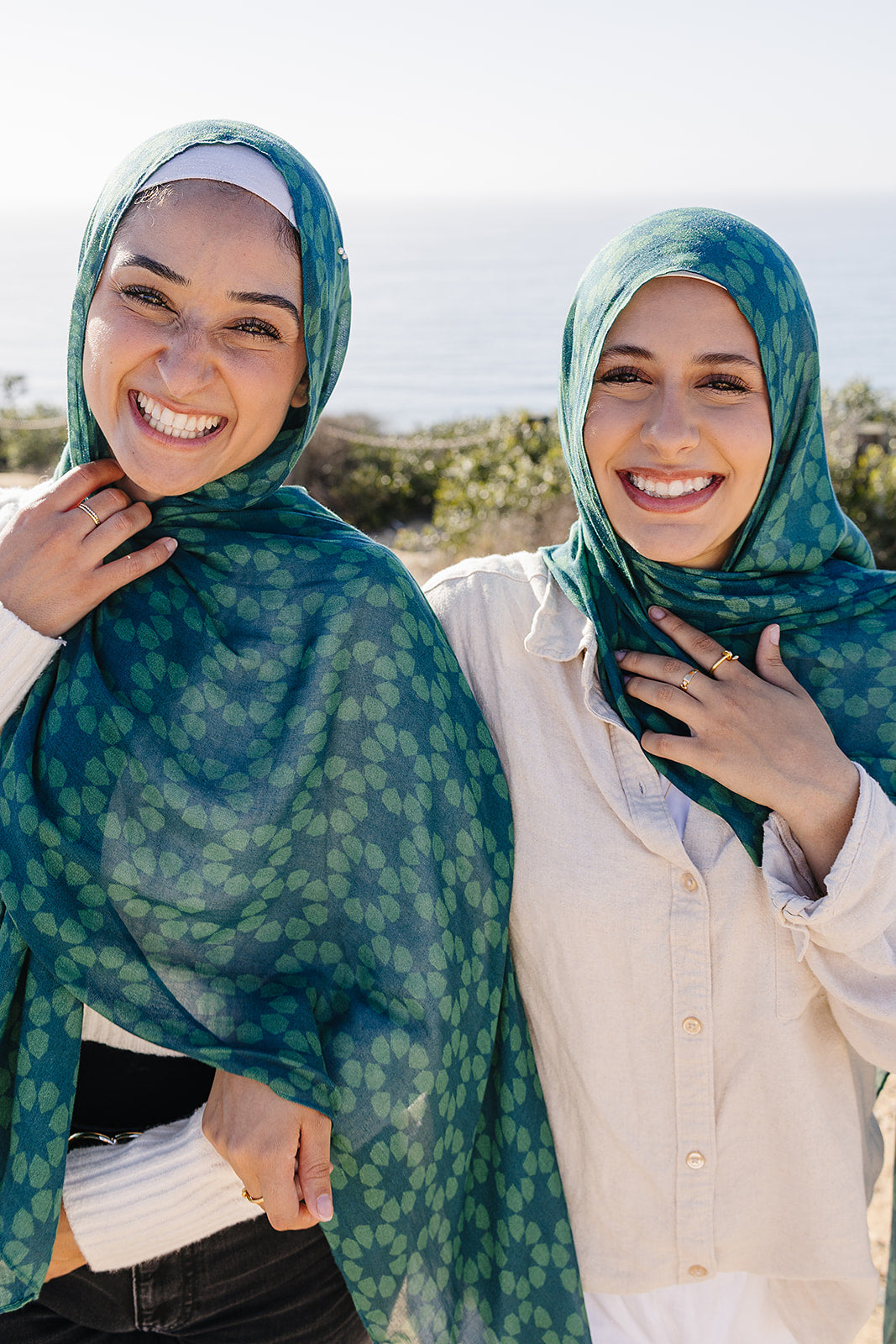 Bamboo Woven Printed Hijab - Alhambra Green