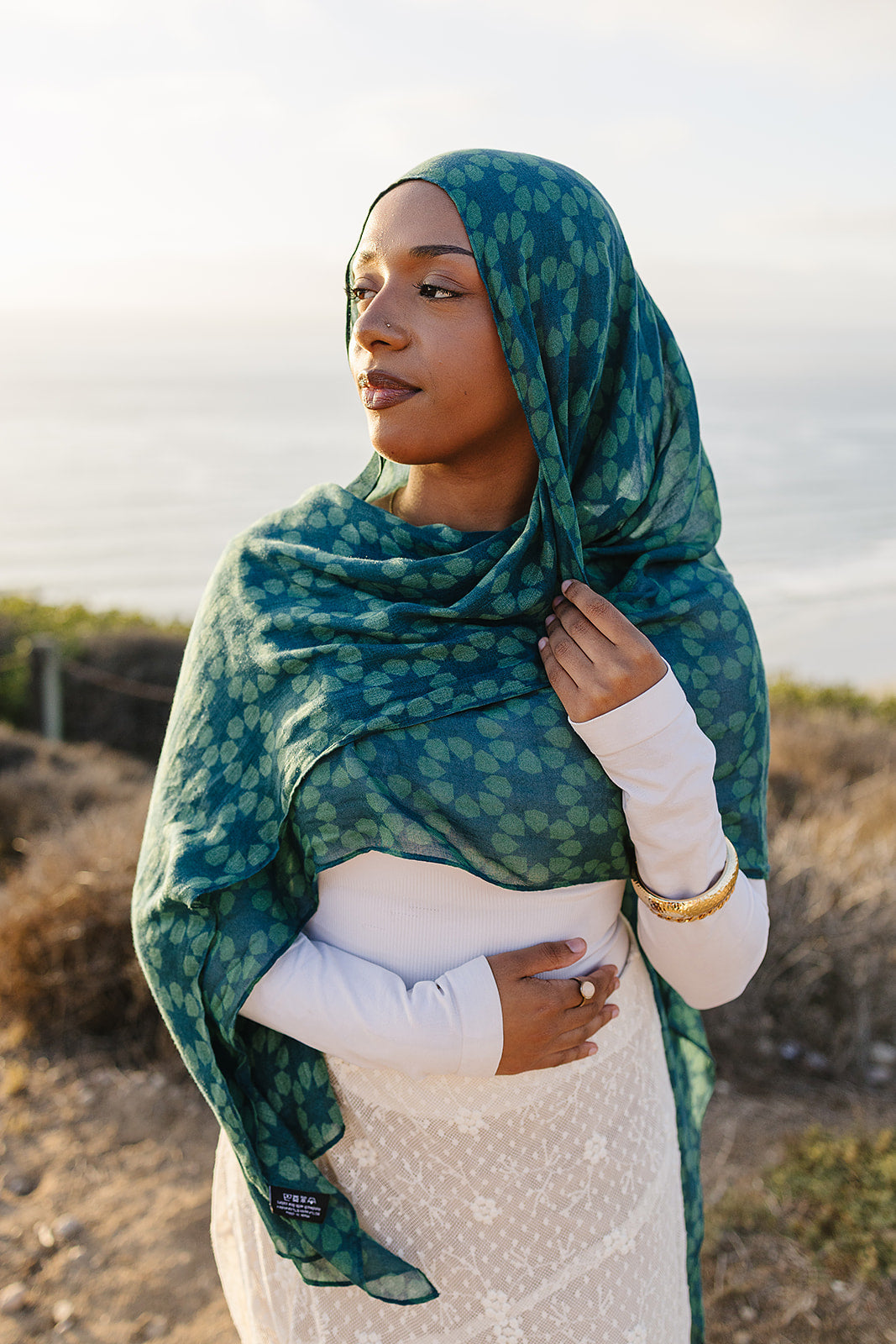 Bamboo Woven Printed Hijab - Alhambra Green