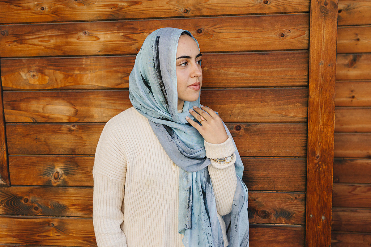 Bamboo Woven Printed Hijab - Hand Painted Strokes