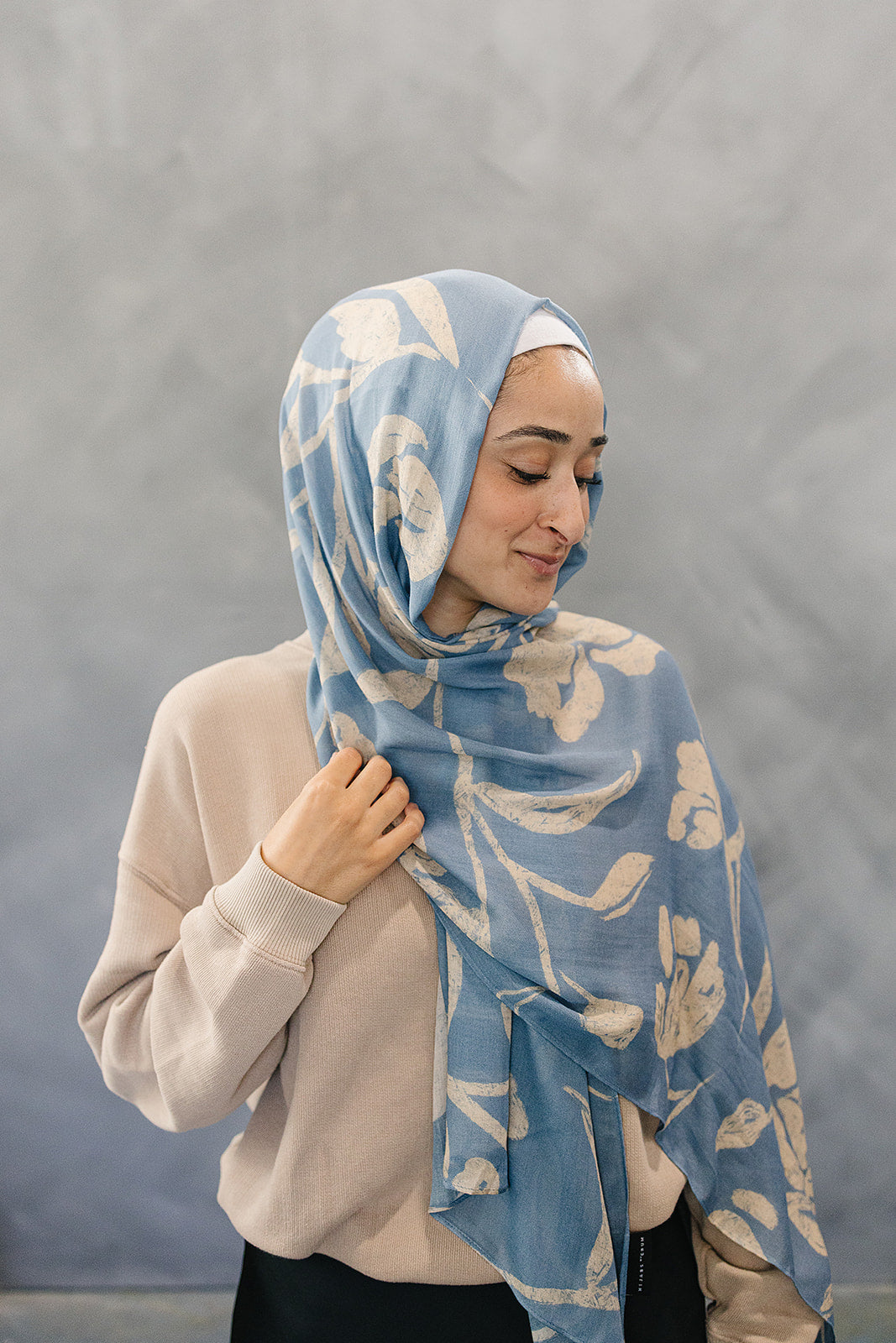Bamboo Woven Printed Hijab - Garden Florals Blue