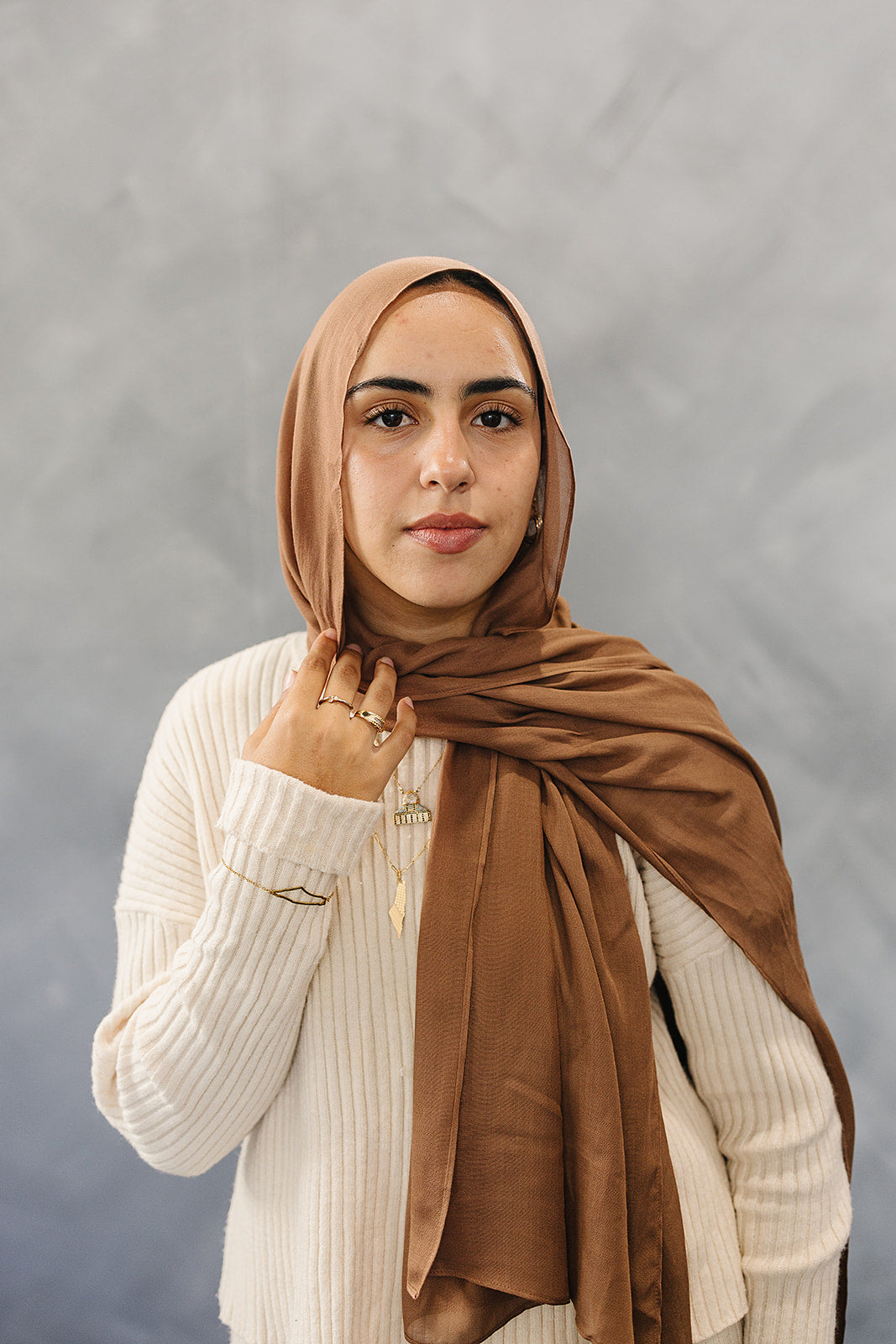 Bamboo Woven Solid Hijab - Dark Brown