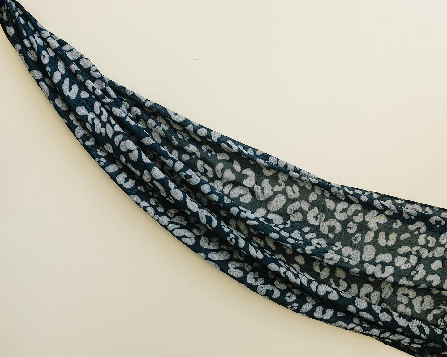 Bamboo Printed Modal Hijab - Leopard Charcoal