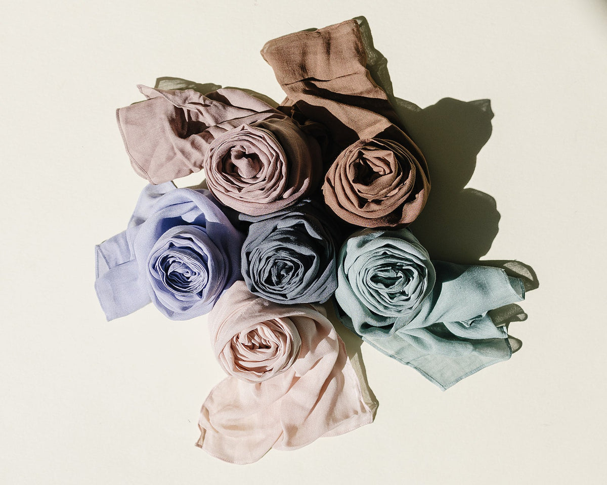 Bamboo Woven Solid Hijab- Charcoal